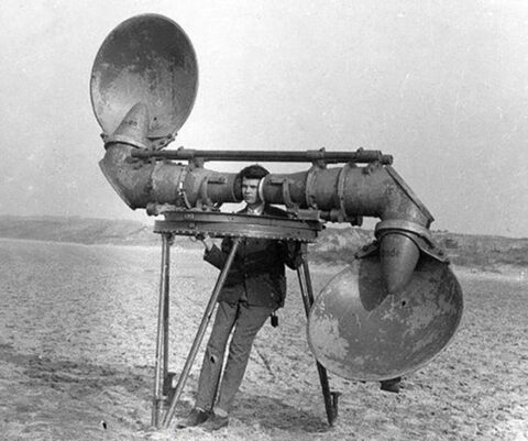 Acoustic locator 3