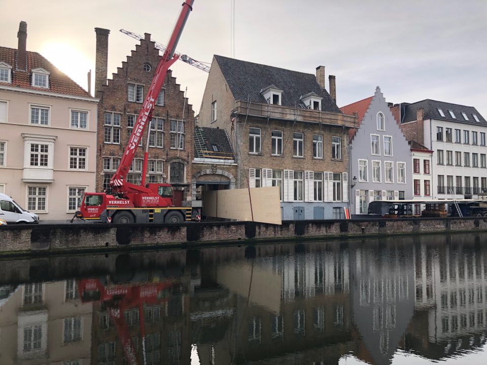 252 spinolarei transport door huis